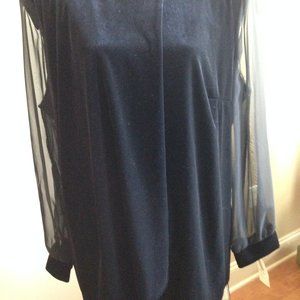 Dressy Betsy black velvet top, long sleeve, size 3X